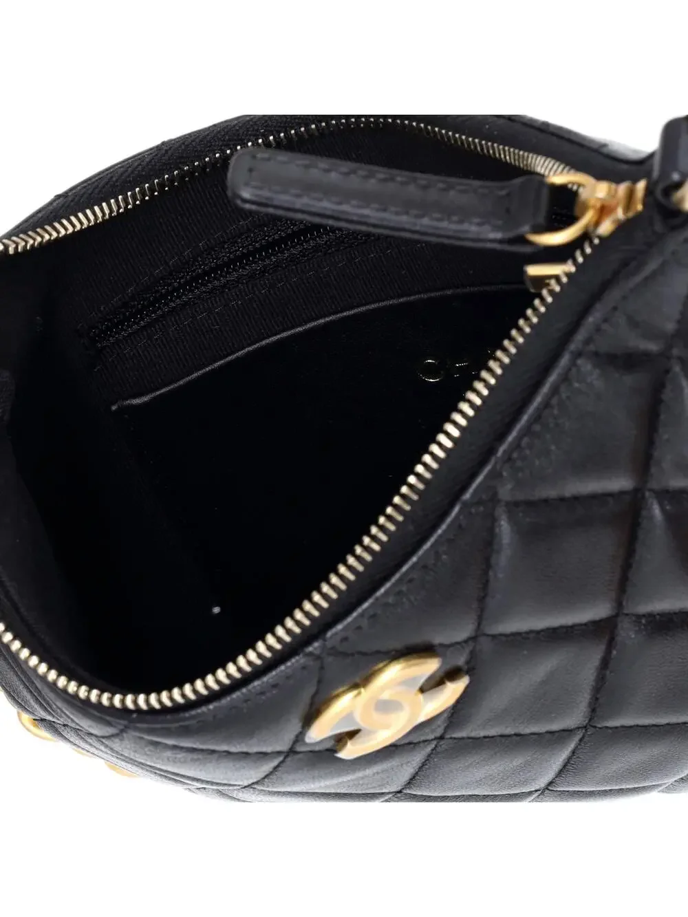 Chanel Cc Chain Around Hobo Quilted #242884C49B